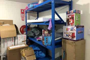 SMALL OFFICE FOR LEASE