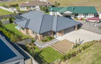 39 Barling Street, Himatangi Beach