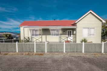 30 Henley Street, Westport