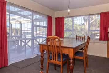 30 Henley Street, Westport