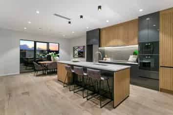 5 Kumukumu Road, Long Bay