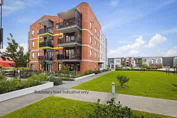 202/1 Sidney Wallingford Way, Hobsonville