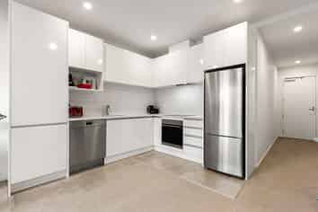 202/1 Sidney Wallingford Way, Hobsonville