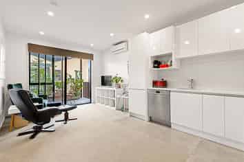 202/1 Sidney Wallingford Way, Hobsonville