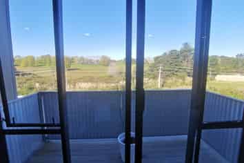 Immaculate 100sqm Office, Silverdale