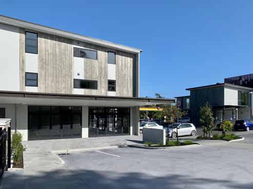 Excellent Cafe/ Restaurant Opportunity!