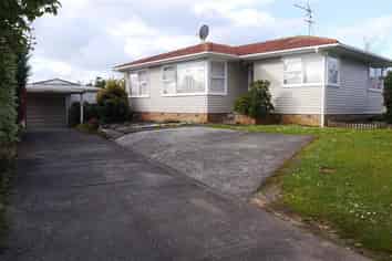 4 Ervine Place , Bucklands Beach