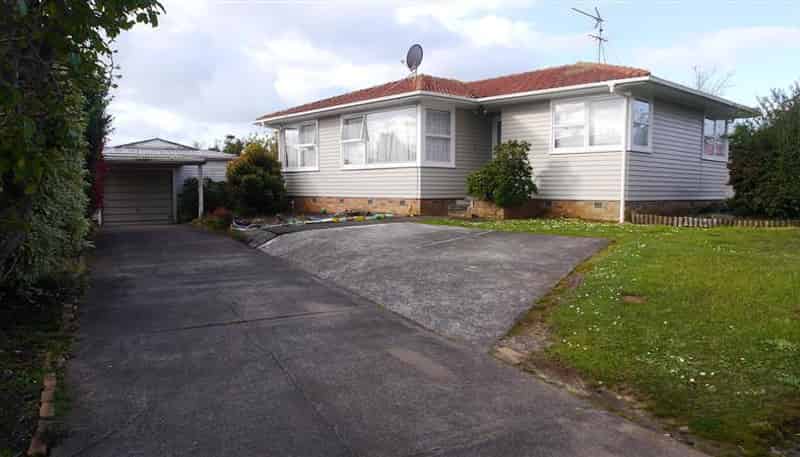4 Ervine Place , Bucklands Beach