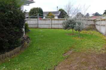 4 Ervine Place , Bucklands Beach