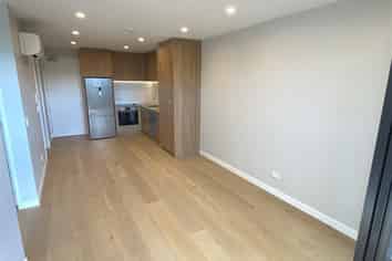 207/9 Walmer Road, Point Chevalier