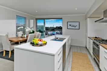 4 Kiwa Crescent, Gulf Harbour