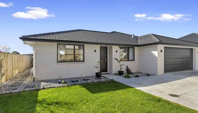 10 Inuwai Street, Glenview