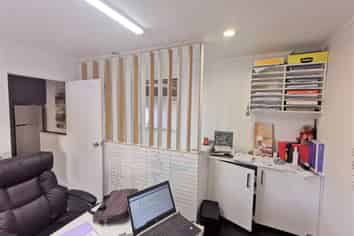 Sharp Wairau Industrial - 260m²