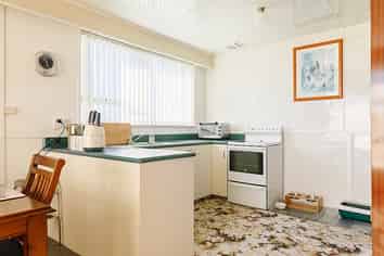 90 Queen Street, Westport