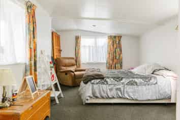 14 Romilly Street, Westport