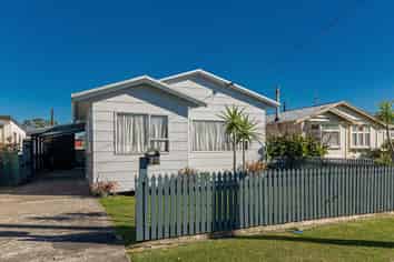 14 Romilly Street, Westport