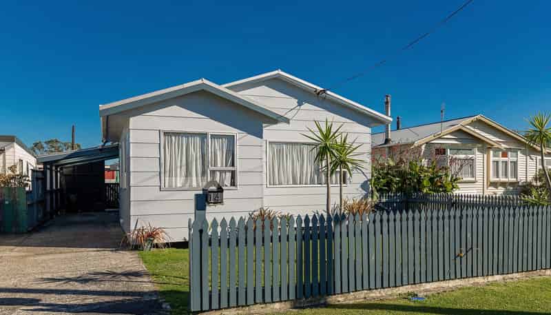 14 Romilly Street, Westport