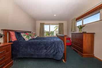 6 Harkness Place, Westport