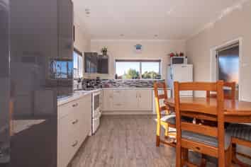 147 Queen Street, Westport