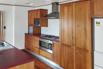 1 Bunker Way, Strathmore Park