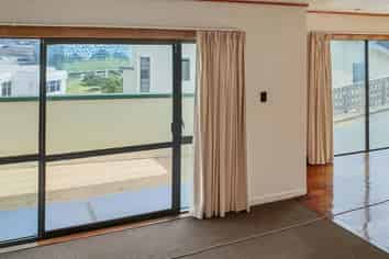 1 Bunker Way, Strathmore Park