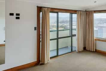 1 Bunker Way, Strathmore Park