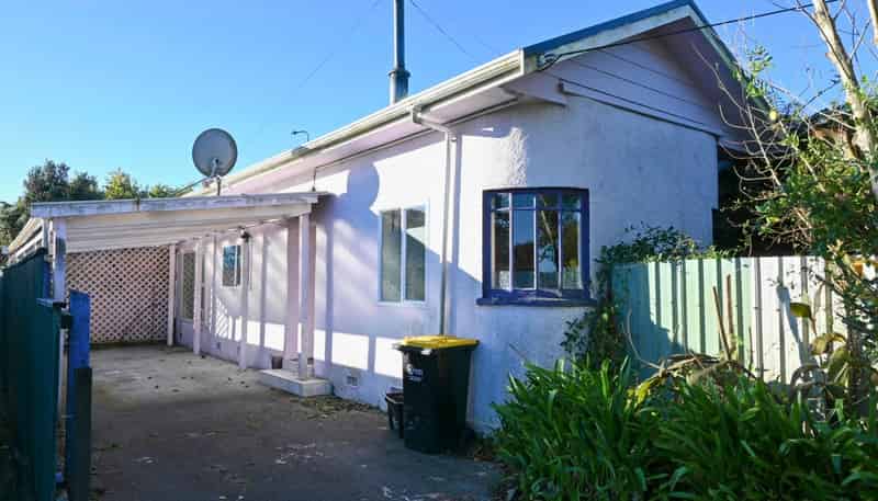 121 Brougham Street, Westport