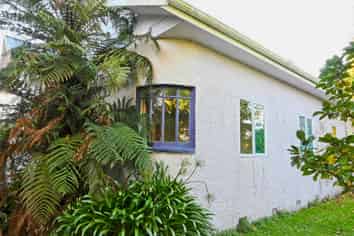 121 Brougham Street, Westport