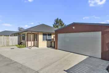 18 Eliot Street, Enderley