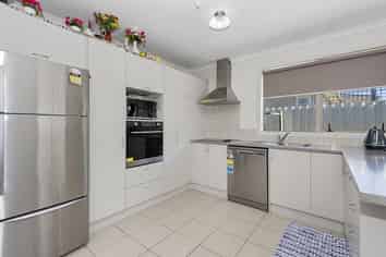 18 Eliot Street, Enderley