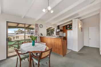 32 Craig Road, Maraetai