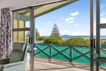 32 Craig Road, Maraetai