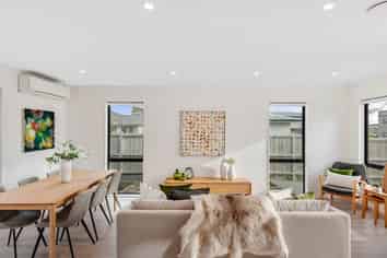 57 Waituarua Drive, Takanini