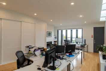 CBRE - Small Ponsonby Office