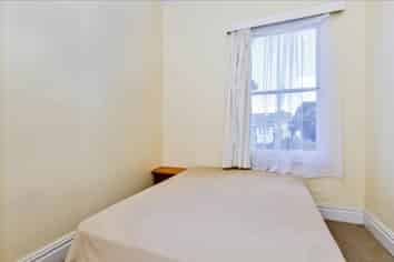 1/216 Balmoral Road, Mount Eden