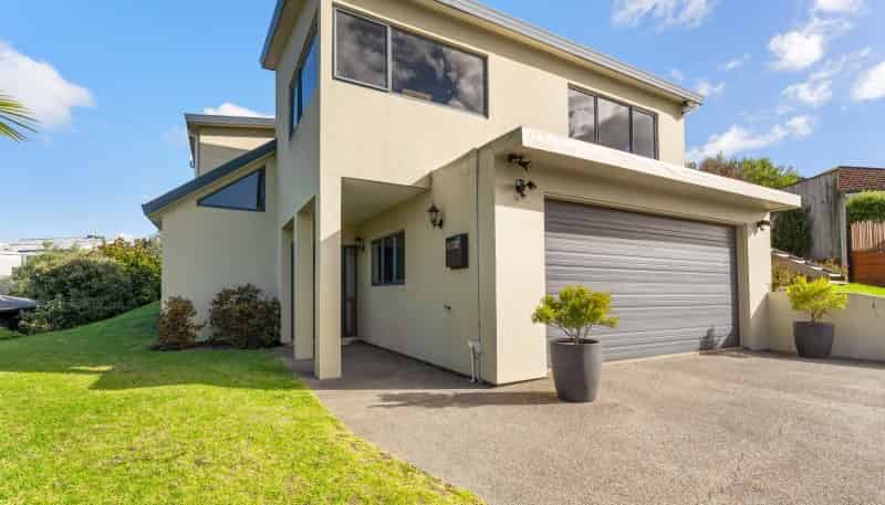 8 Harry Shaw Way, Raumati South