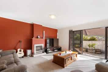 8 Harry Shaw Way, Raumati South