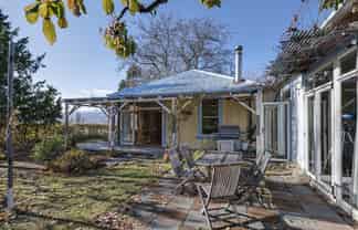 2 Miners Terrace, Bannockburn