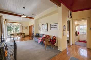 2 Miners Terrace, Bannockburn