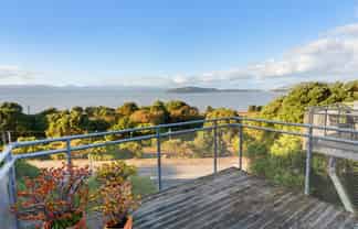 23/2 Onslow Road, Khandallah