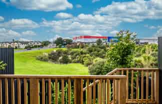 24/47A Huntington Drive, Huntington Park