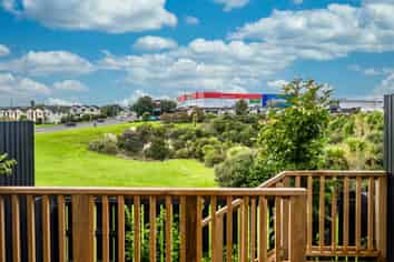 24/47A Huntington Drive, Huntington Park