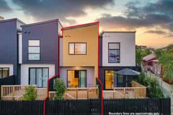 24/47A Huntington Drive, Huntington Park