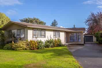 8 Fraser Street, Masterton