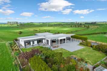 845 Salisbury Road, Midhirst