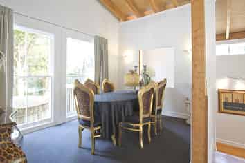 Auckland - Address withheld