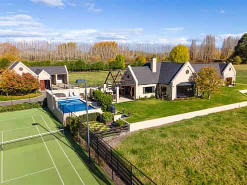 240 Prestons Road, Marshland