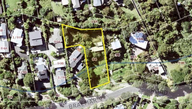 94 Braemar Road, Castor Bay