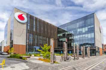 Large Floor Plates for Sublease 