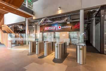 Large Floor Plates for Sublease 